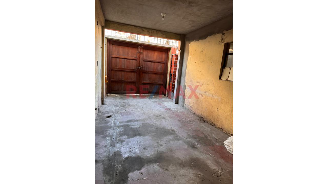 Venta Departamento En Primer Piso Con Cochera San Martin De Porres — foto 14