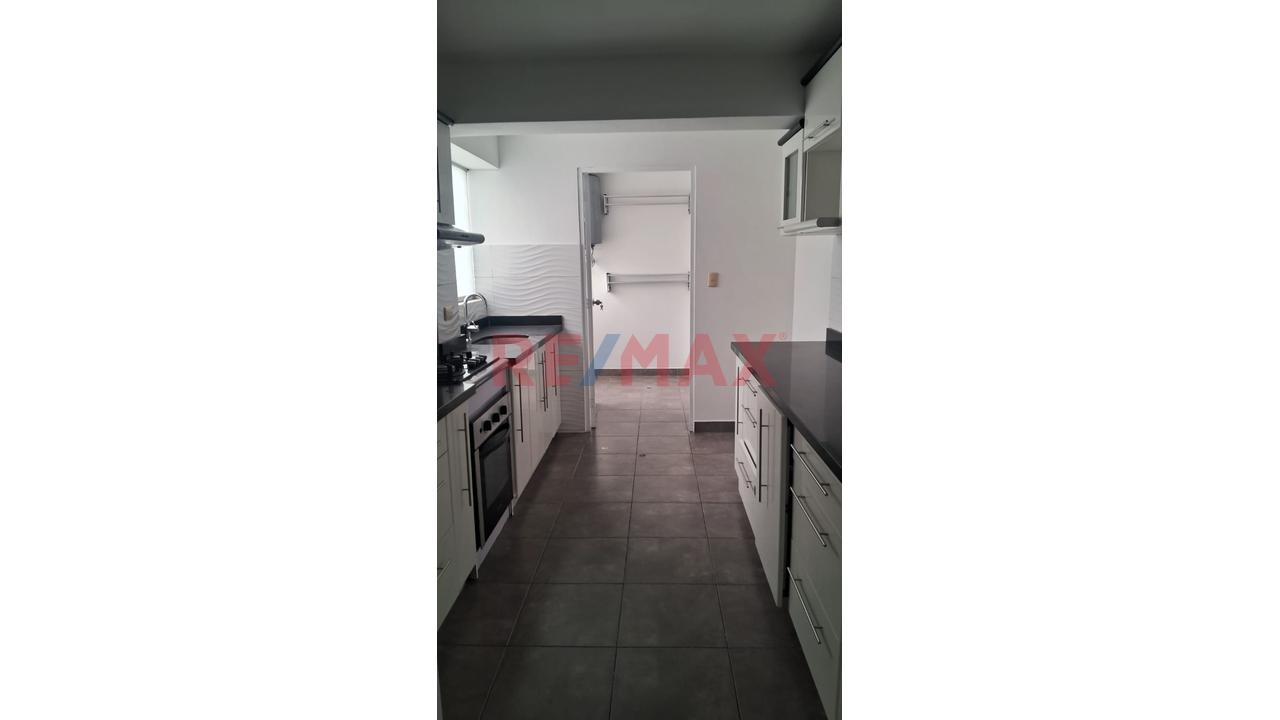 Alquiler De Departamento En Miraflores 125 M² – 3 Dormitorios Con Cochera – Us$ 1,300 — foto 8