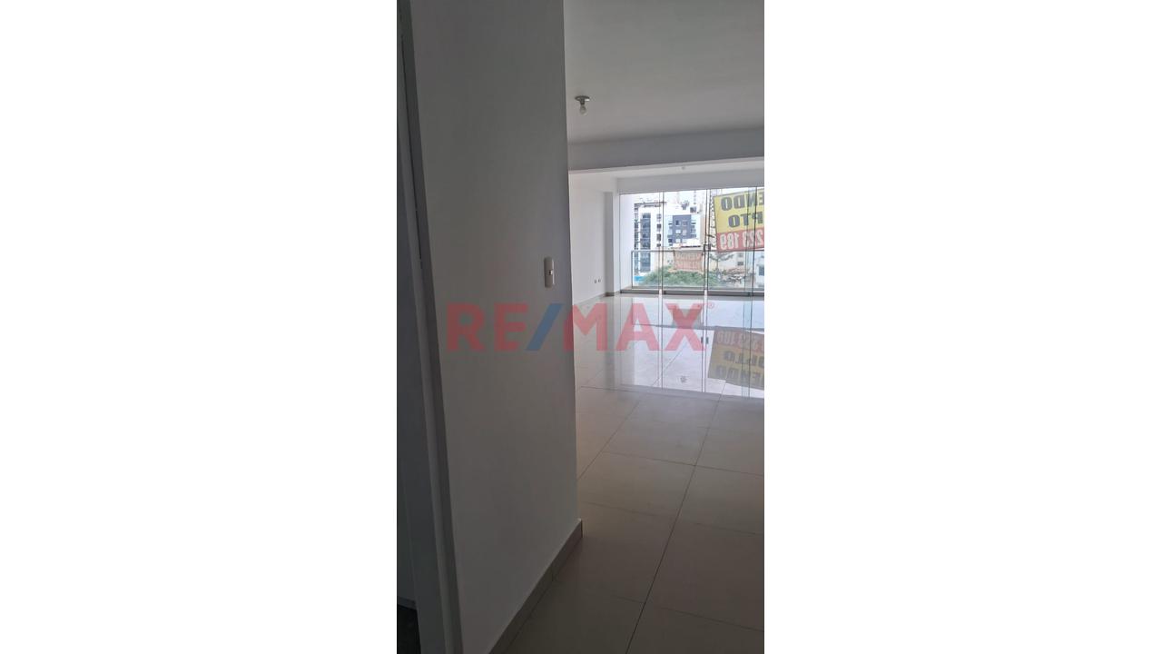 Alquiler De Departamento En Miraflores 125 M² – 3 Dormitorios Con Cochera – Us$ 1,300 — foto 4