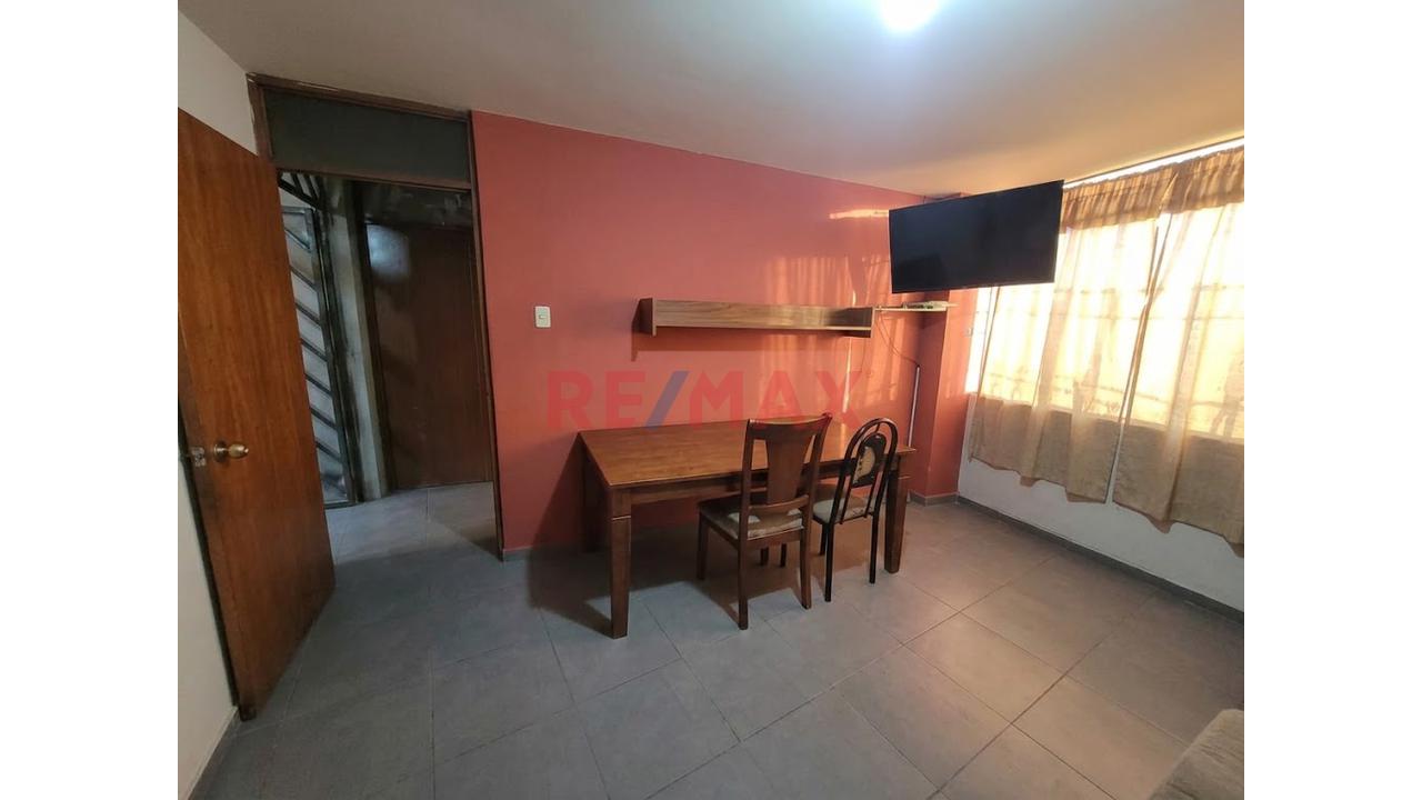 ¡Casa En Venta De 2 Pisos Con Proyección En Paucarpata! — foto 3
