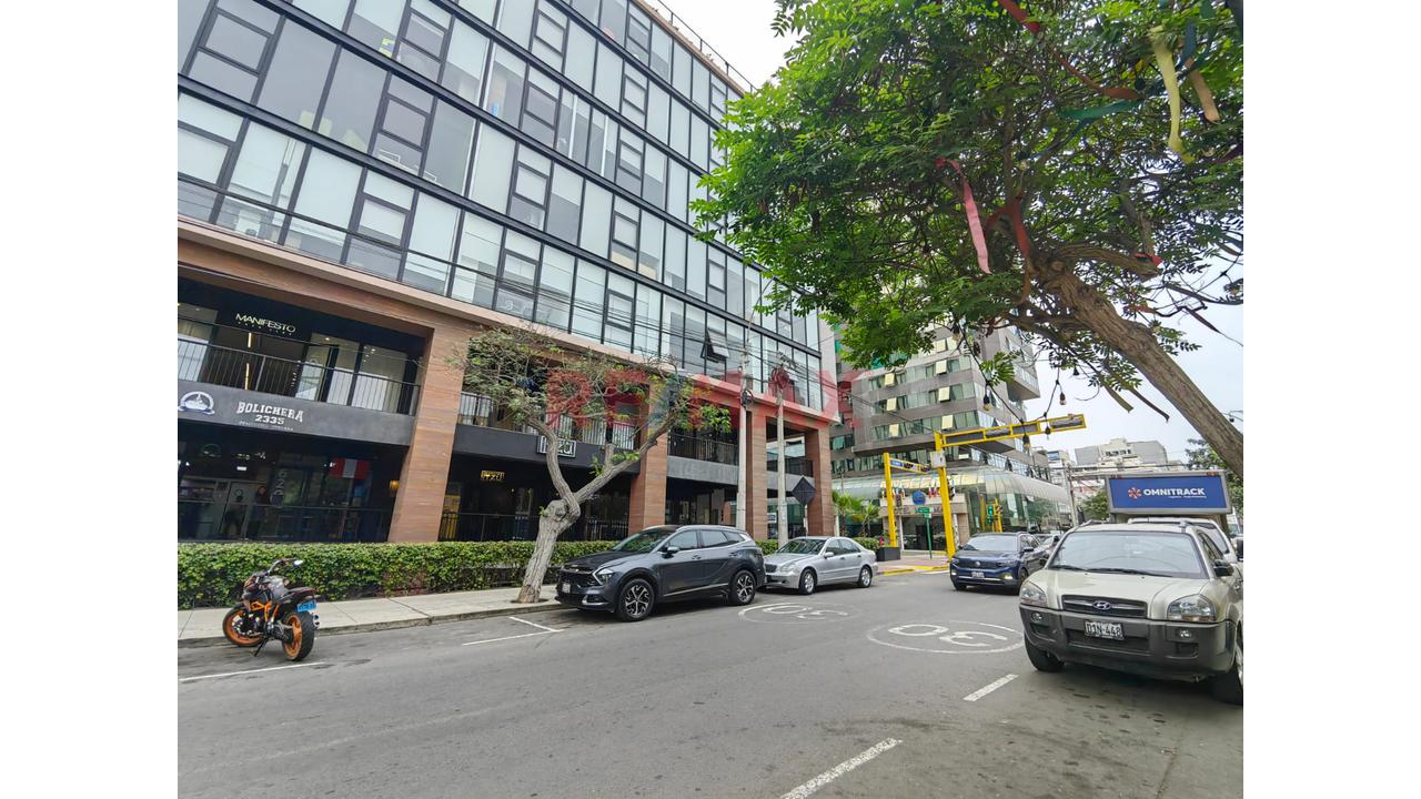 Oficinas Segundo Piso 200 M2 Mas Azotea - En Alquiler