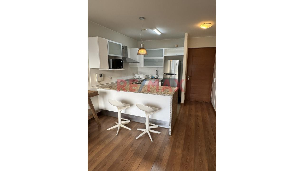 ¡Excelente Dpto. Amoblado Y Equipado En Barranco! | 1 Dorm + Balcón + Cochera — foto 7