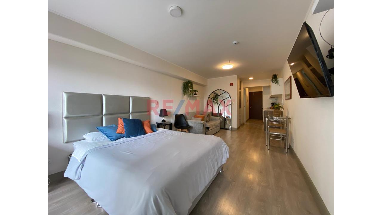 Alquiler De Moderno Departamento Loft Av Sol Oeste Barranco Con Estacionamiento — foto 2
