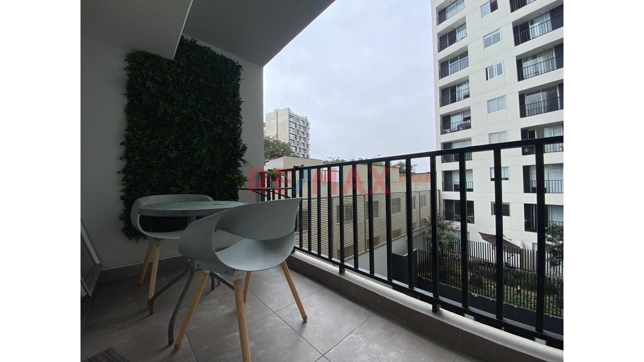 Alquiler De Moderno Departamento Loft Av Sol Oeste Barranco Con Estacionamiento — foto 9