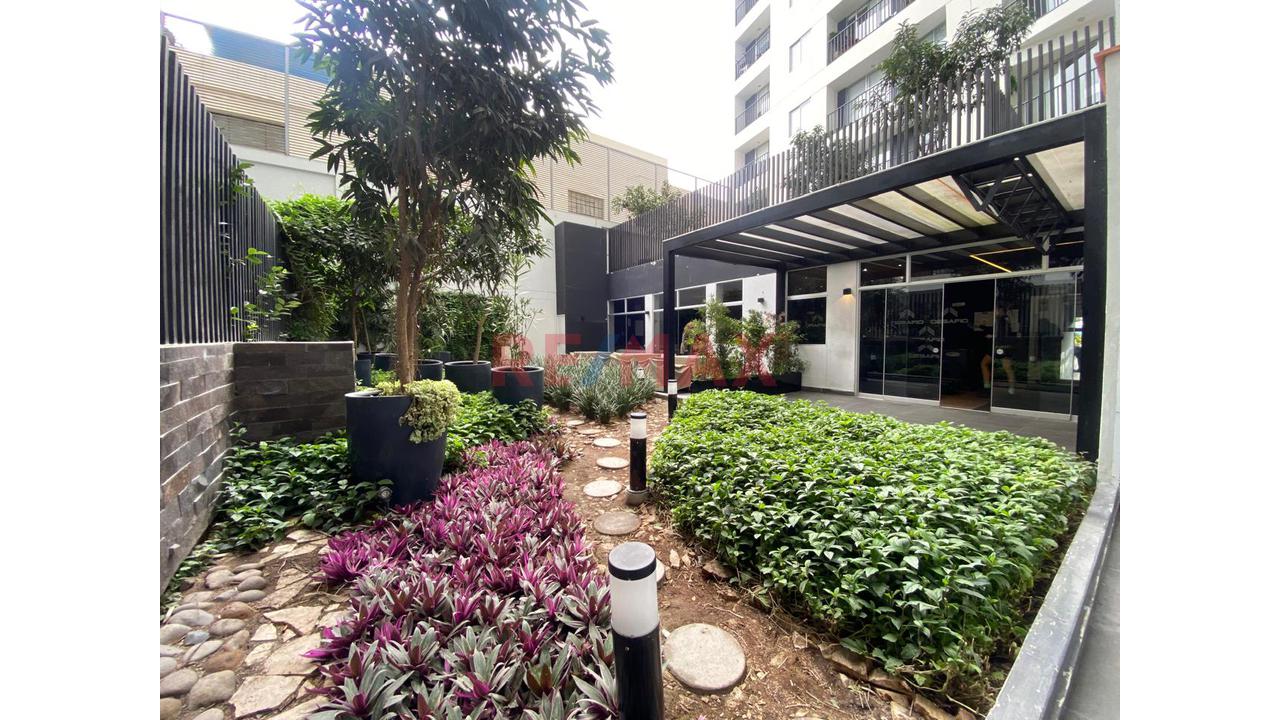 Alquiler De Moderno Departamento Loft Av Sol Oeste Barranco Con Estacionamiento — foto 13