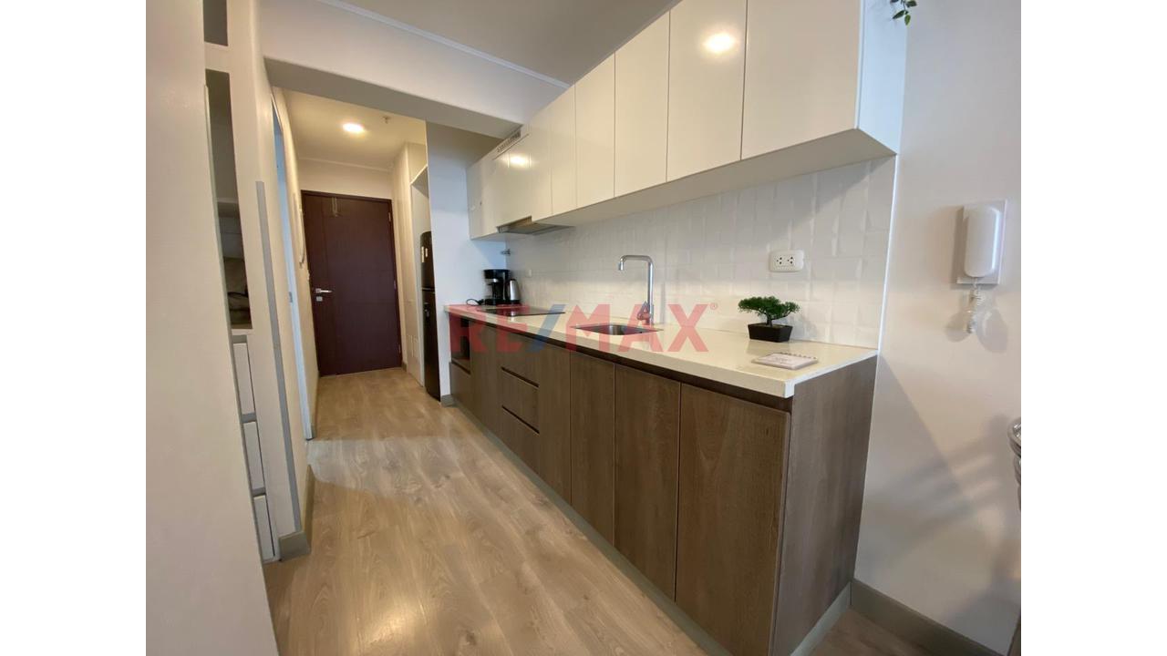 Alquiler De Moderno Departamento Loft Av Sol Oeste Barranco Con Estacionamiento — foto 6