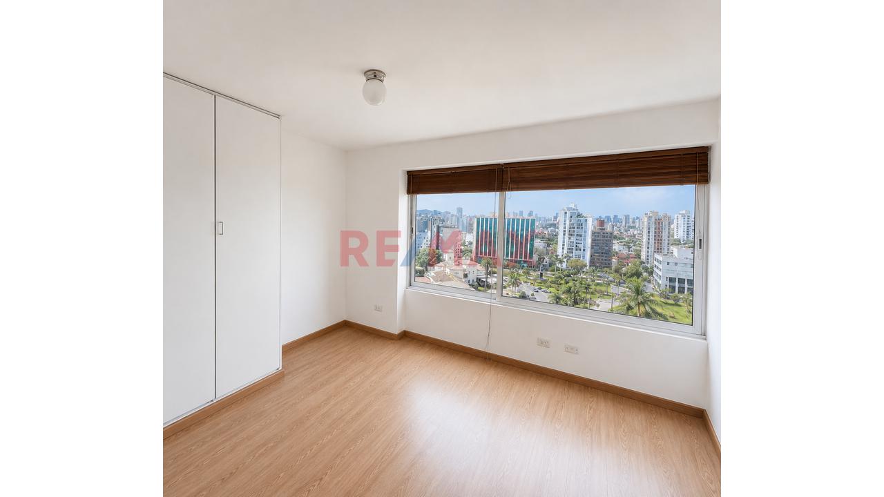 Amplio Departamento De 4 Habitaciones Con Vista Externa En San Isidro — foto 3