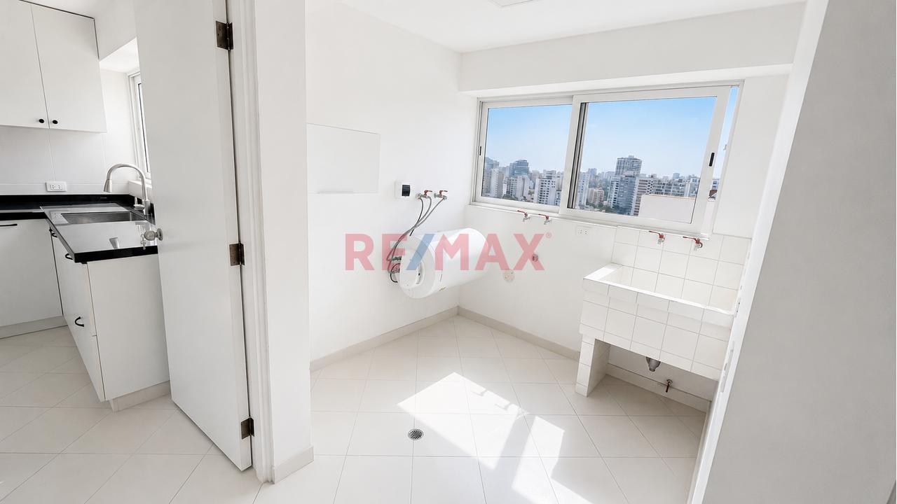 Amplio Departamento De 4 Habitaciones Con Vista Externa En San Isidro — foto 11