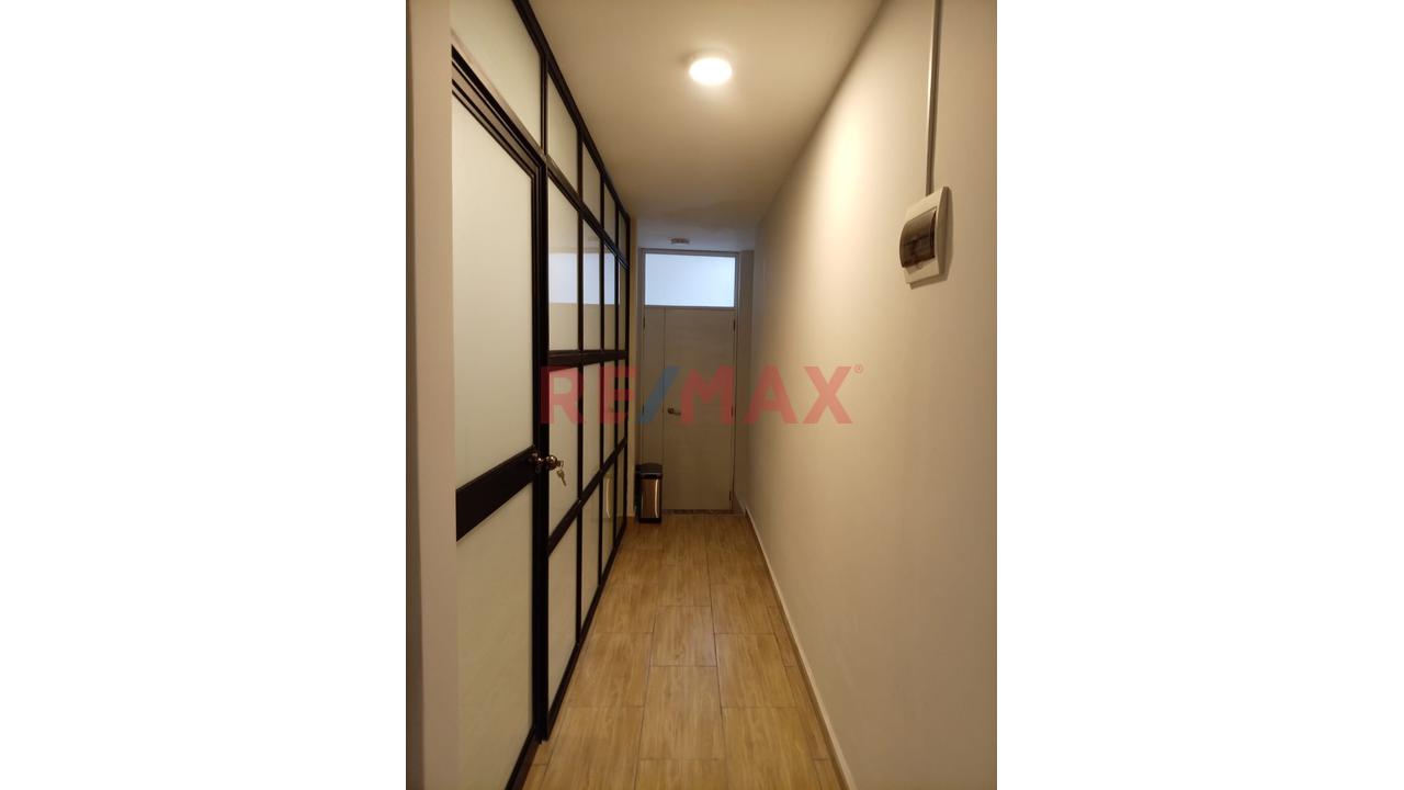 Departamento En 1Er Piso En Venta Miraflores - 2