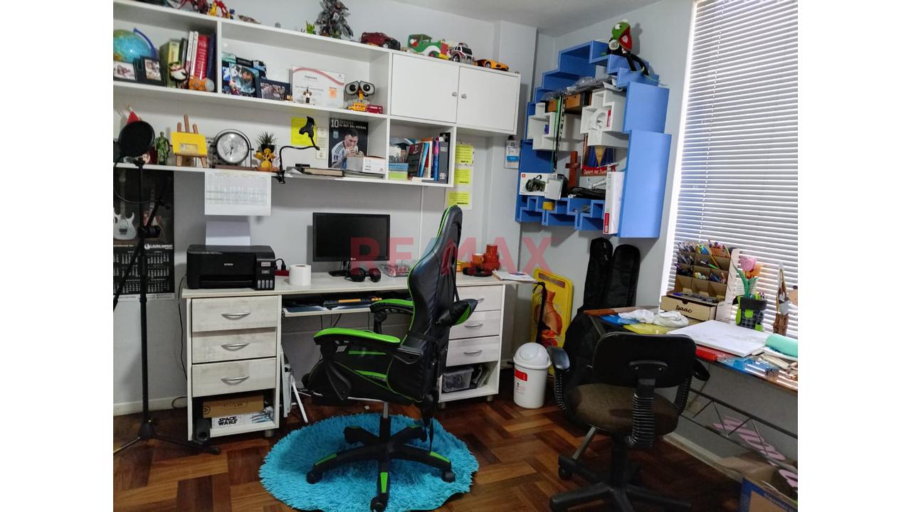 Casa Urbana Con Dos Departamentos Independientes En Plena Av Principal - 9