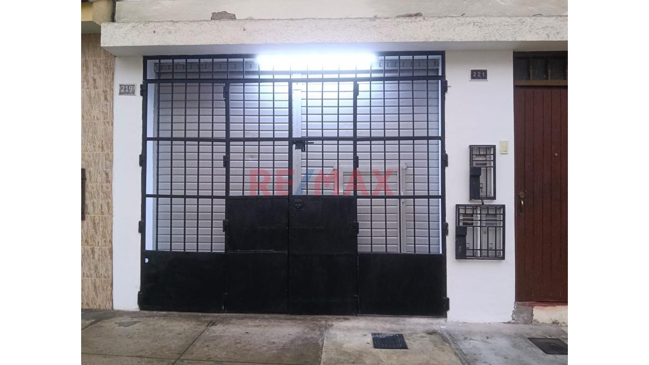 Local En Alquiler, Cercado De Lima - 1