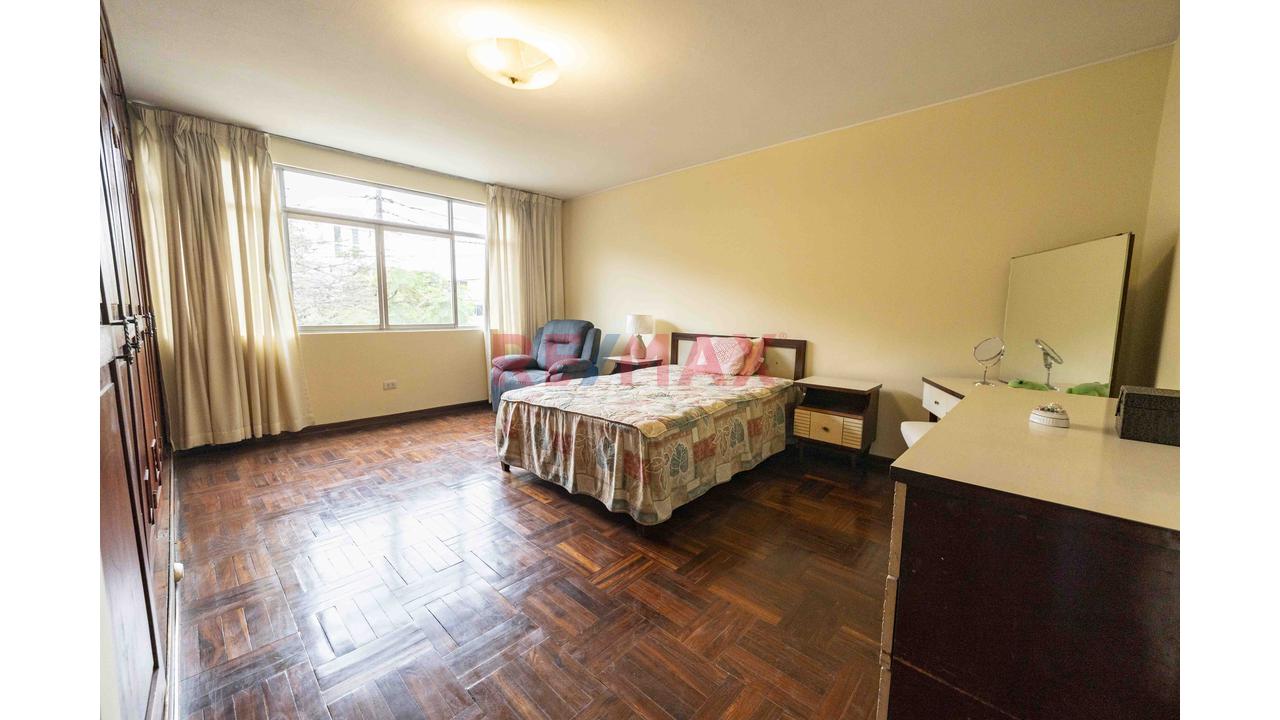 🏡 ¡Casa En Venta En Av. Higuereta – Surco! — foto 13