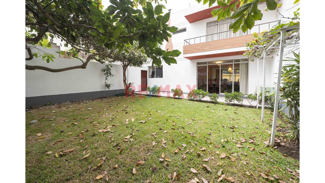 🏡 ¡Casa En Venta En Av. Higuereta – Surco! — foto 9