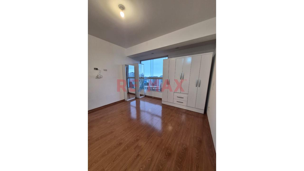 Departamento De Dos Dormitorios En Alquiler En Jesus Maria, Cerca Del C.C. Salaverry!! — foto 10