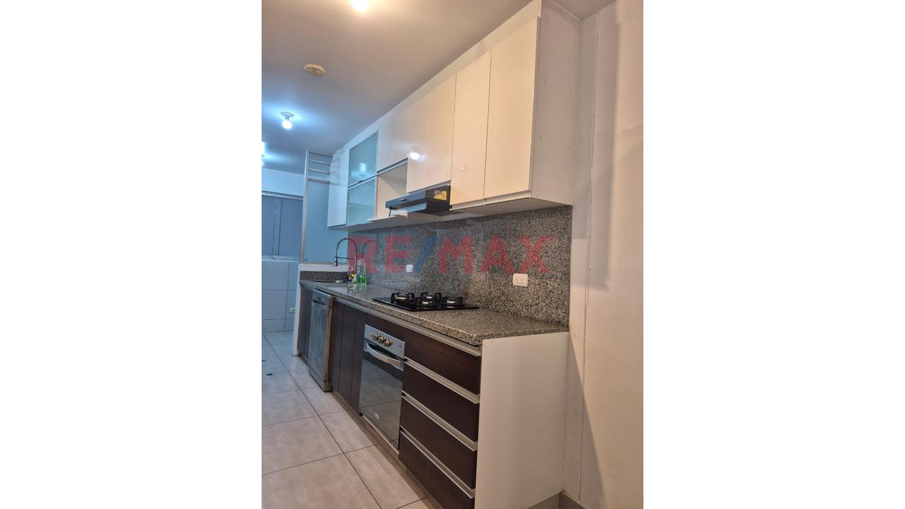 Departamento De Dos Dormitorios En Alquiler En Jesus Maria, Cerca Del C.C. Salaverry!! — foto 4