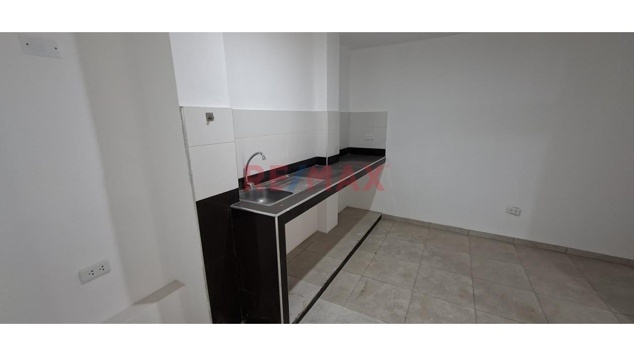 Departamento En Los Olivos A Pocos Pasos De La Panamericana Norte — foto 4