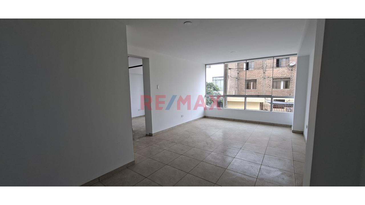 Departamento En Los Olivos A Pocos Pasos De La Panamericana Norte — foto 8