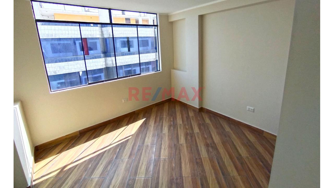 ¡Estrena Departamento Moderno En S.M.P Condevilla! Ideal Para Familias Jóvenes Y Profesionales — foto 10