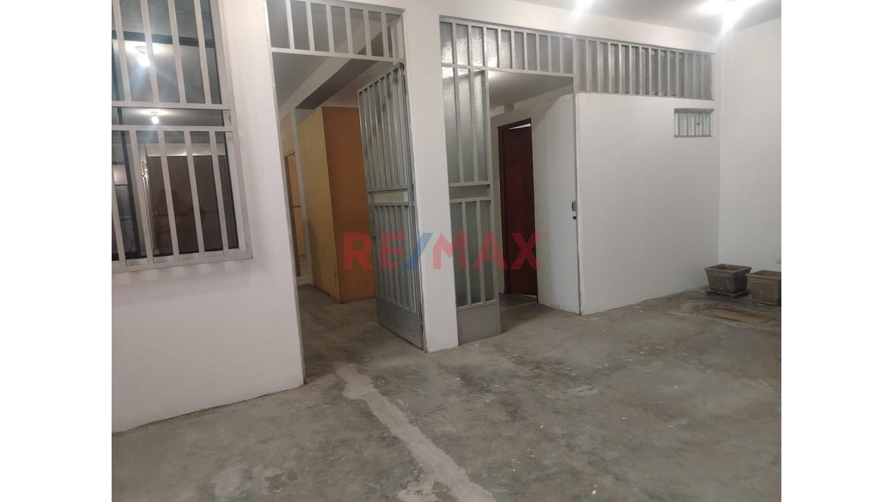 Alquiler De Local Comercial De 160 M² En Primer Piso – Puente Piedra - 6