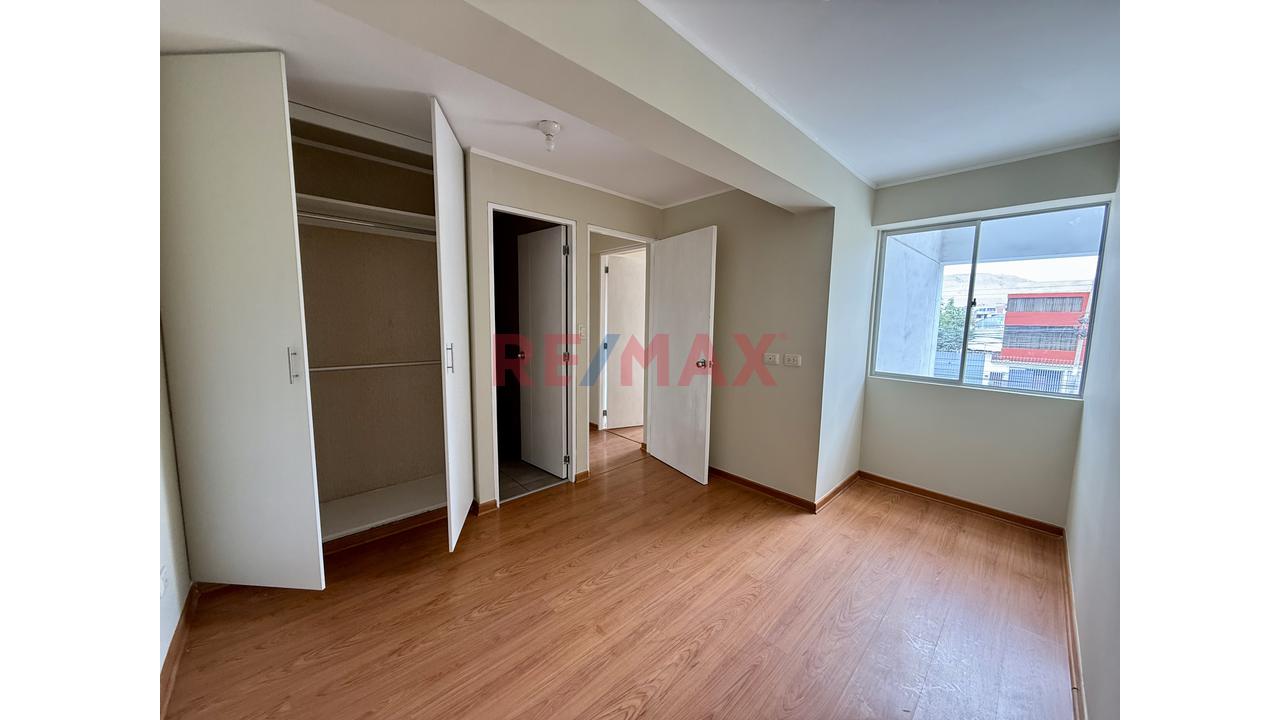 🏡 *Alquiler De Departamento En Chorrillos 🏡* 📍 Av. Guardia Civil 665 (En Condominio - 3Er Piso Con Vista Externa) — foto 9
