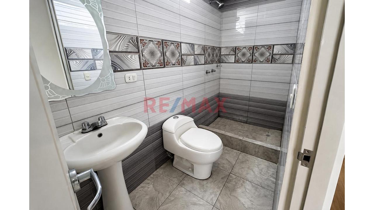 Se Vende Hermoso Departamento En La Molina | Amplio, Iluminado Y Totalmente Renovado - 11