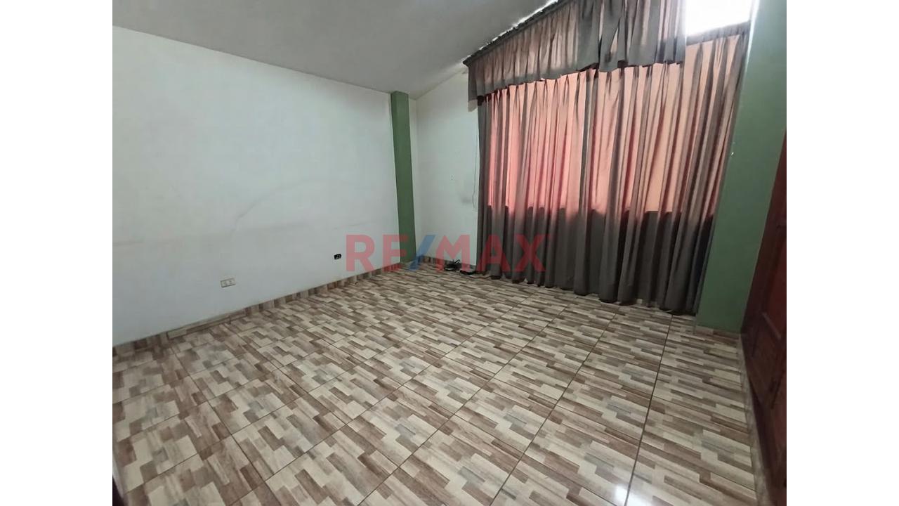 🏢🔥 ¡Oportunidad De Inversión! Propiedad De 4 Niveles Con Gran Potencial Comercial En Lima Norte — foto 11