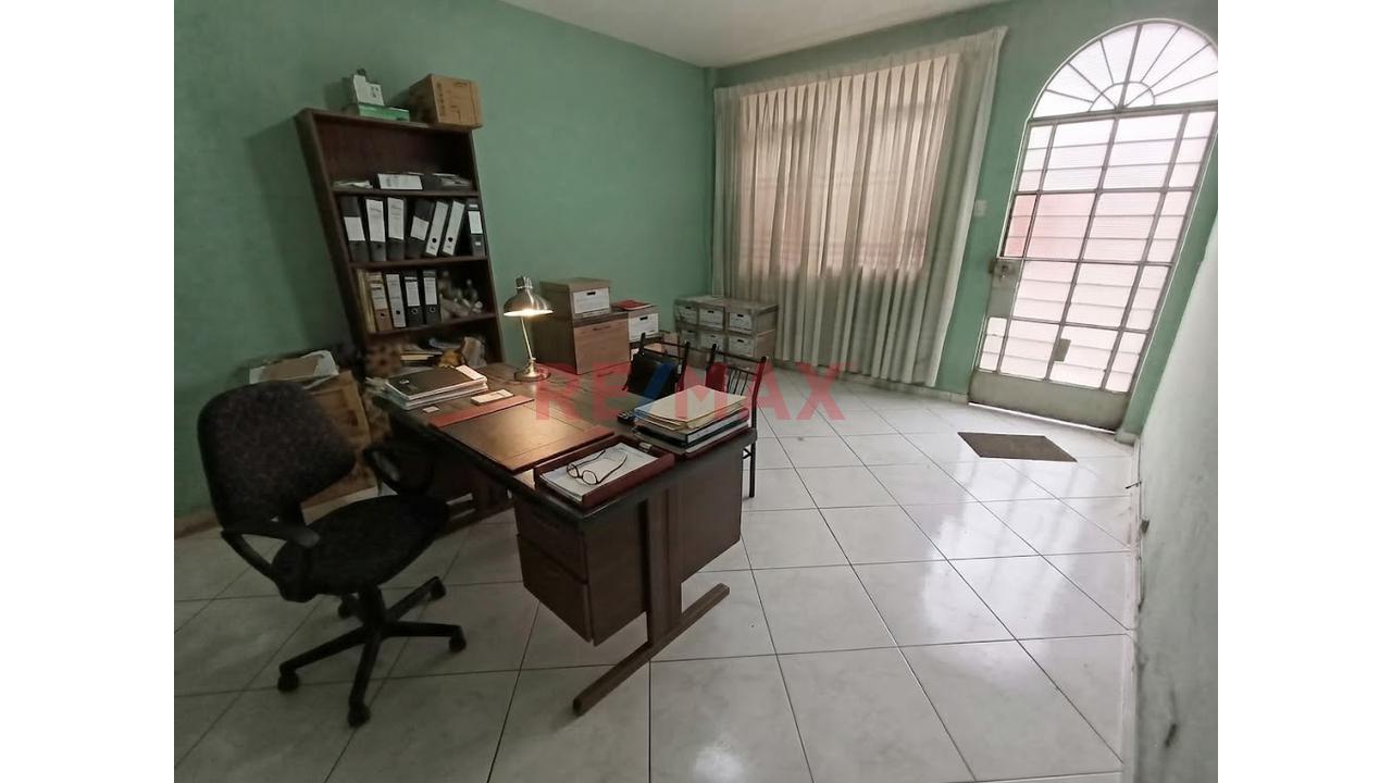🏢🔥 ¡Oportunidad De Inversión! Propiedad De 4 Niveles Con Gran Potencial Comercial En Lima Norte — foto 6