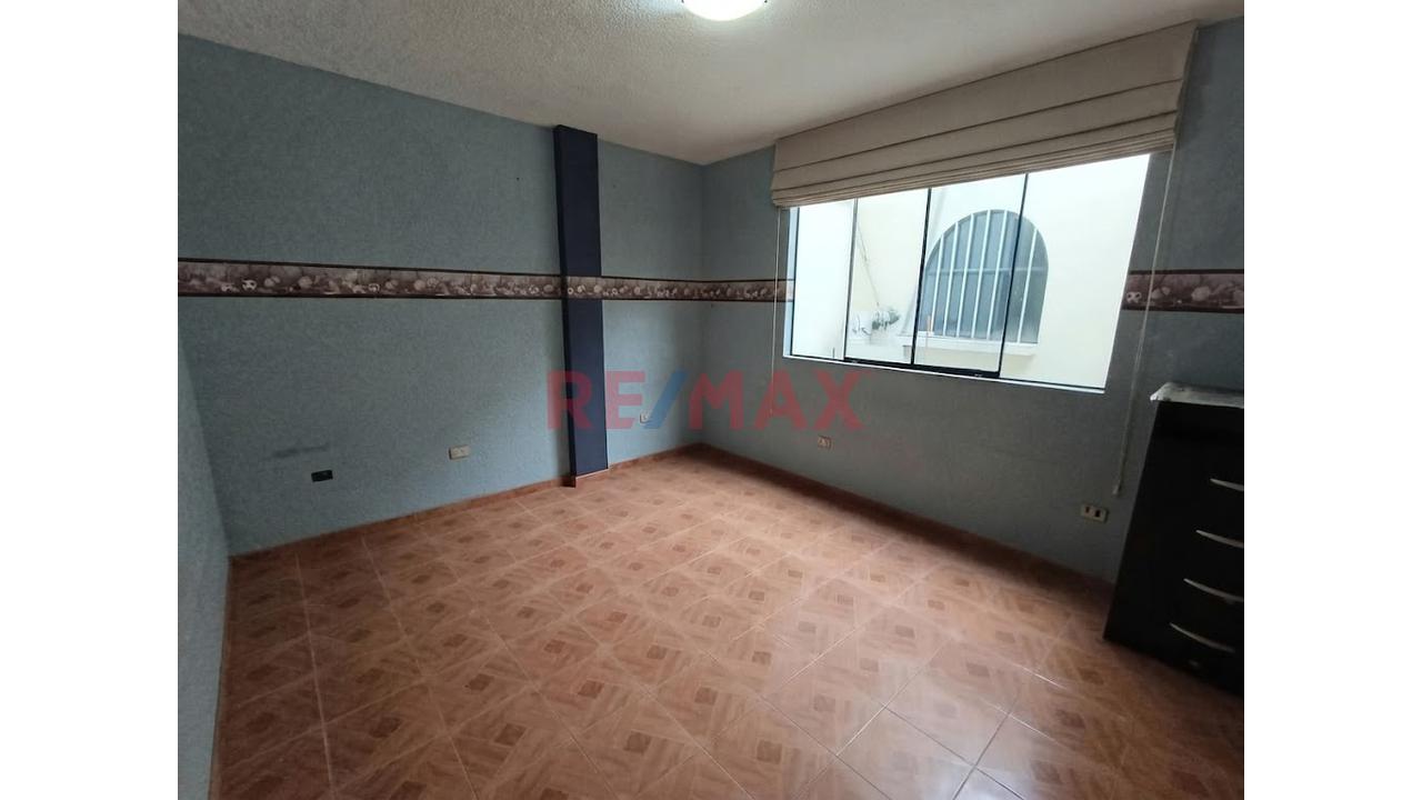 🏢🔥 ¡Oportunidad De Inversión! Propiedad De 4 Niveles Con Gran Potencial Comercial En Lima Norte — foto 9