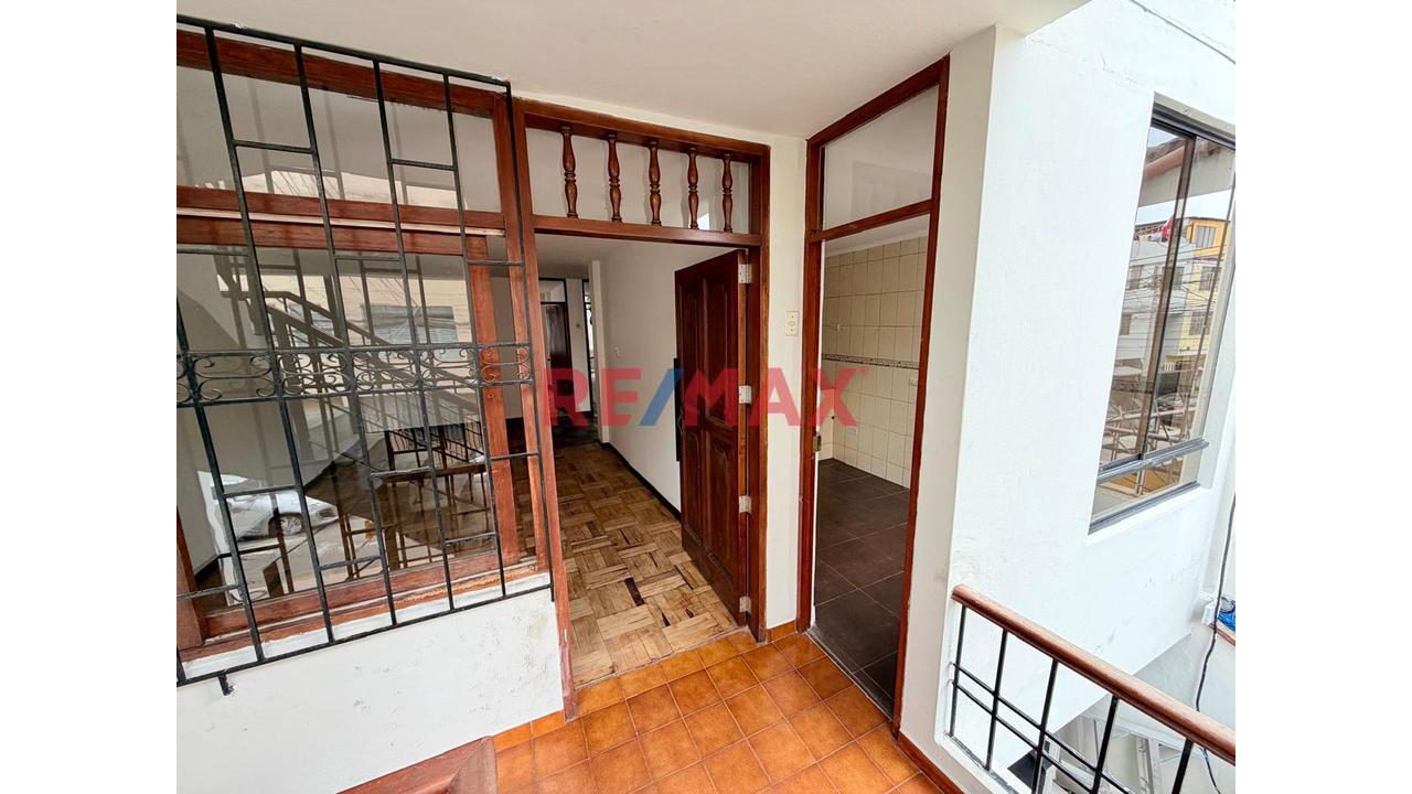 Departamento San Borja 67M2 I 2 Dorm I Vista Exterior I 2Do Piso