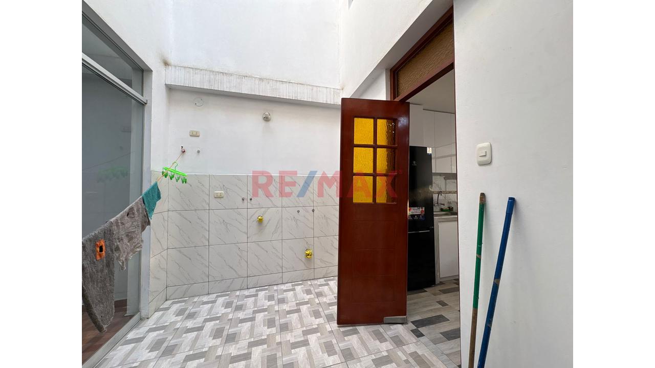 Casa Multifamiliar En Venta - Urb Atos Del Valle Centenario - 6