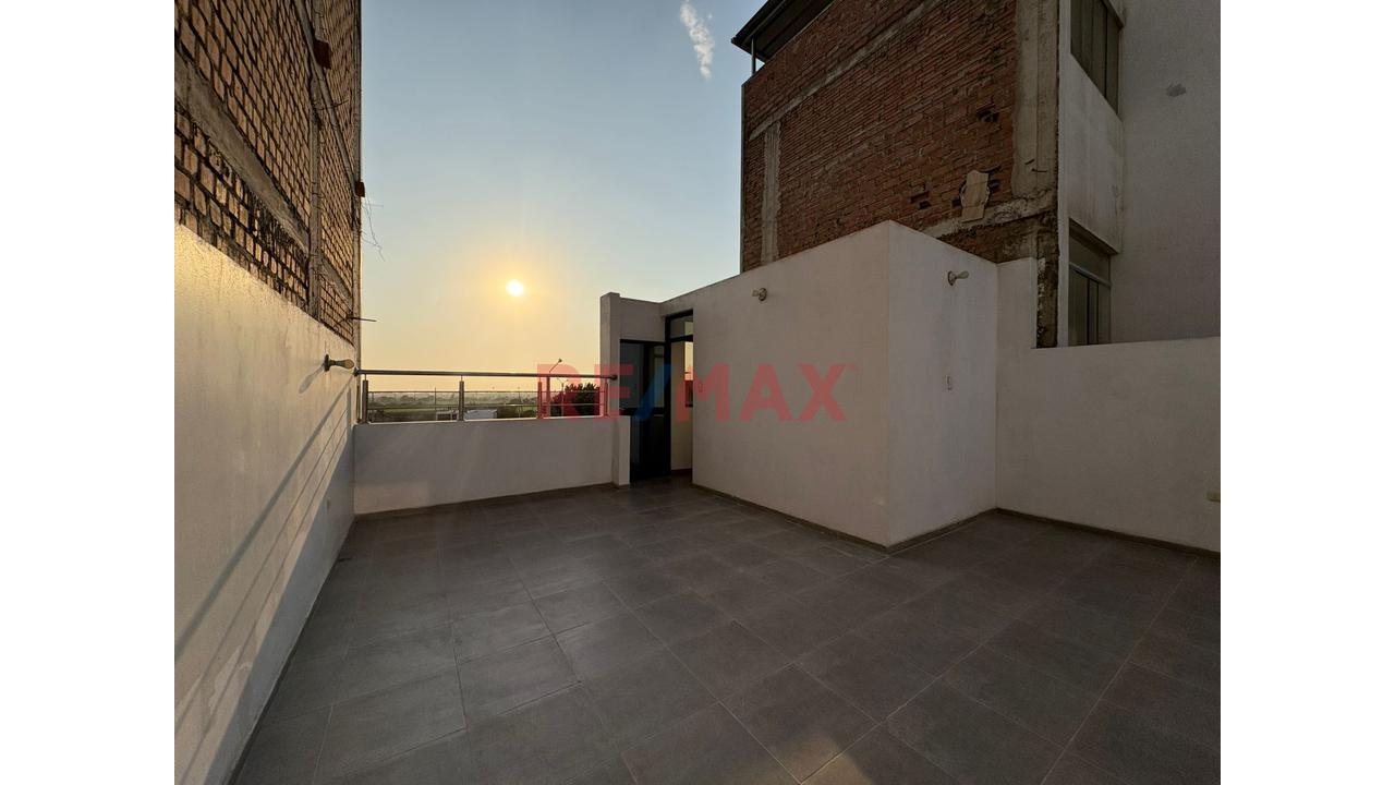 Casa Multifamiliar En Venta - Urb Atos Del Valle Centenario - 17