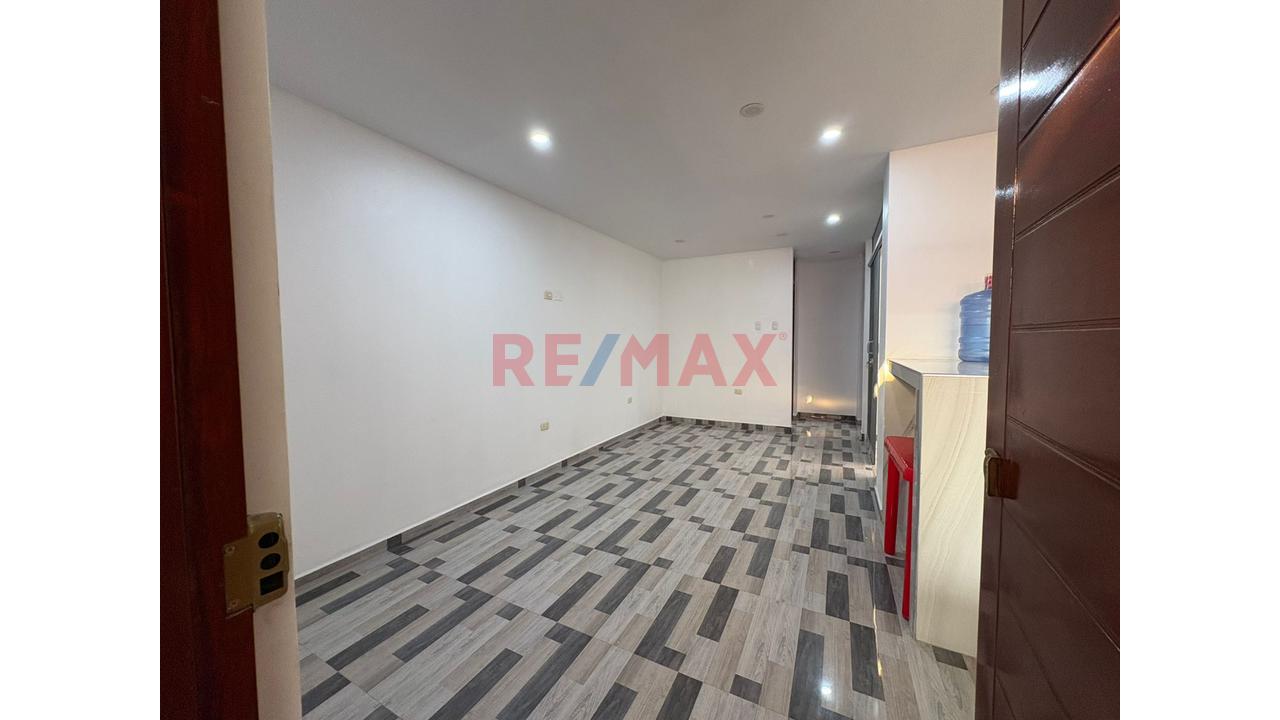 Casa Multifamiliar En Venta - Urb Atos Del Valle Centenario - 4