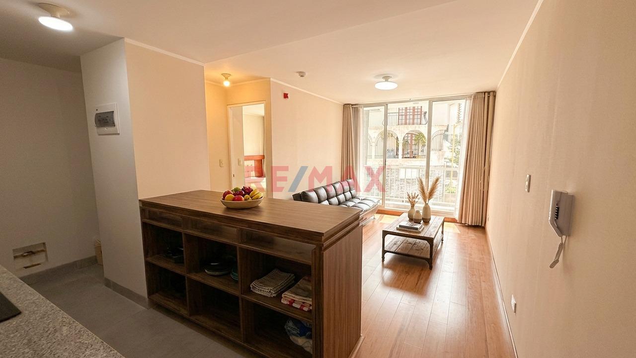 Moderno Departamento De 1 Habitación En Edificio Home