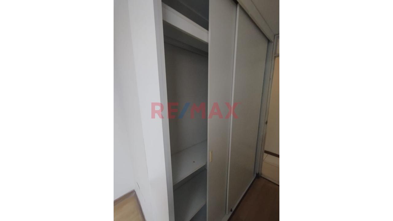 Alquilo Amplio Departamento . 3 Dormitorios ,4To Piso– Chorrillos! 🏡 - 16