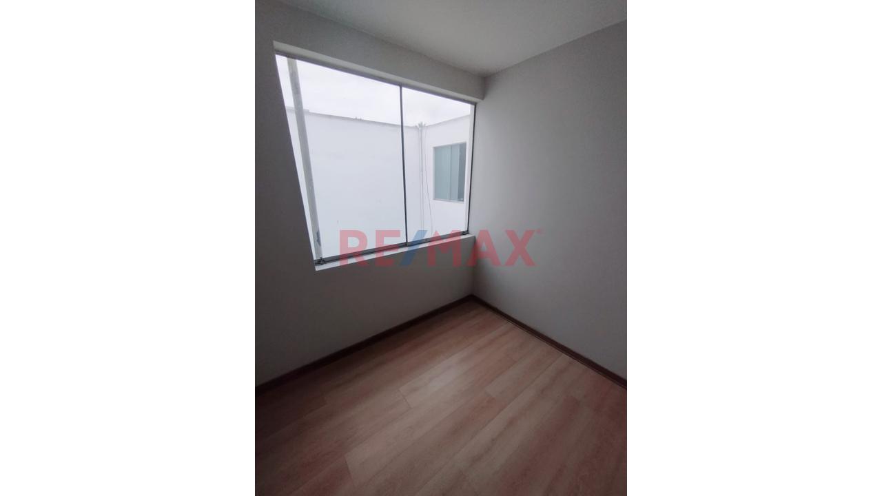 Alquilo Amplio Departamento . 3 Dormitorios ,4To Piso– Chorrillos! 🏡 - 6