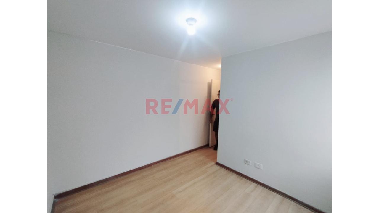 Alquilo Amplio Departamento . 3 Dormitorios ,4To Piso– Chorrillos! 🏡 - 7