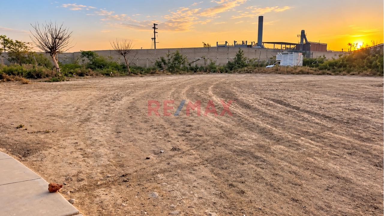 Venta De Terreno - 3