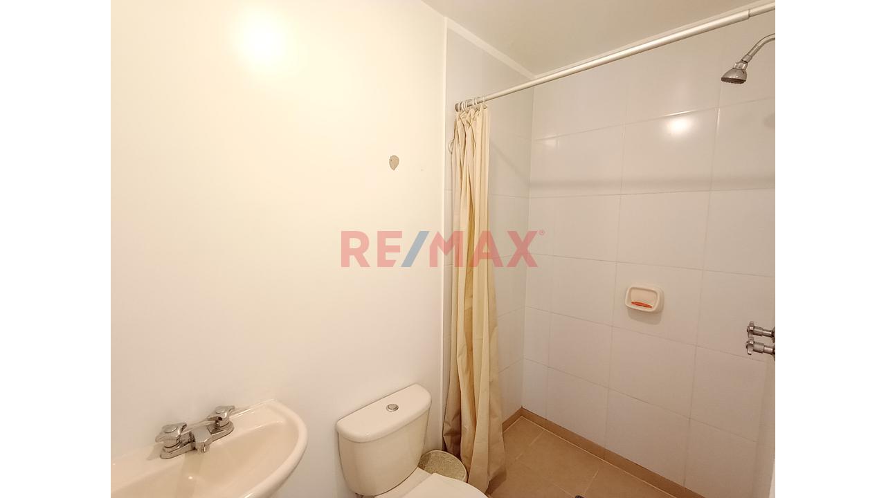 Departamento De 1 Dormitorio Amplio En Venta - Zona Centrica De Breña — foto 8