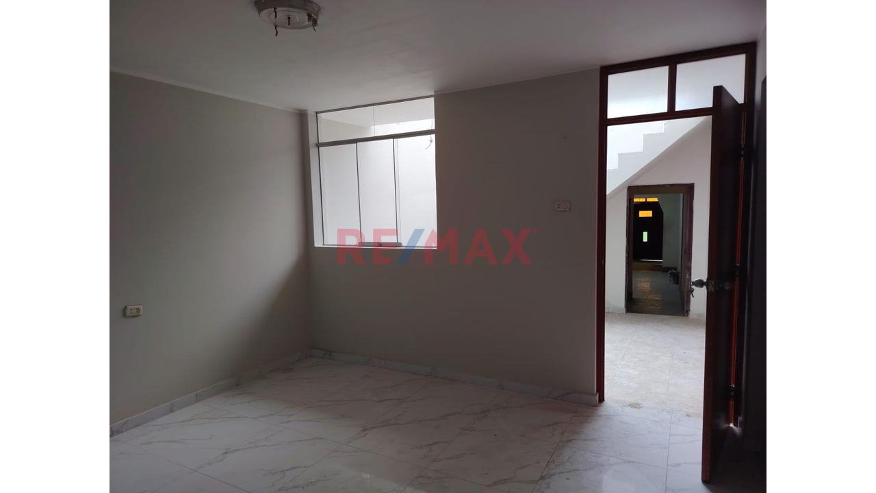 Venta De Casa En La Mejor Zona De Miramar - 5