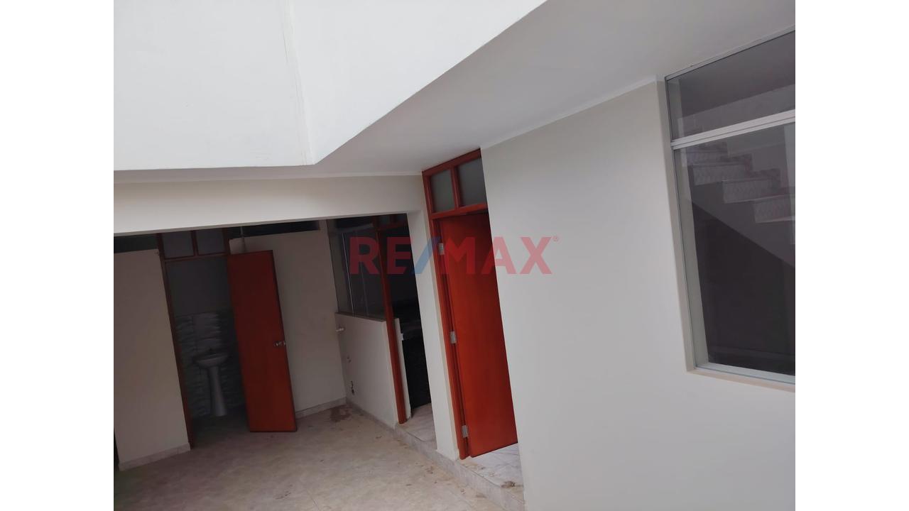 Venta De Casa En La Mejor Zona De Miramar - 7