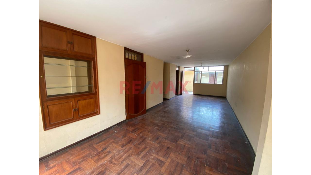 🏡 Casa En Venta En Los Olivos | 3 Niveles Independizados - 3