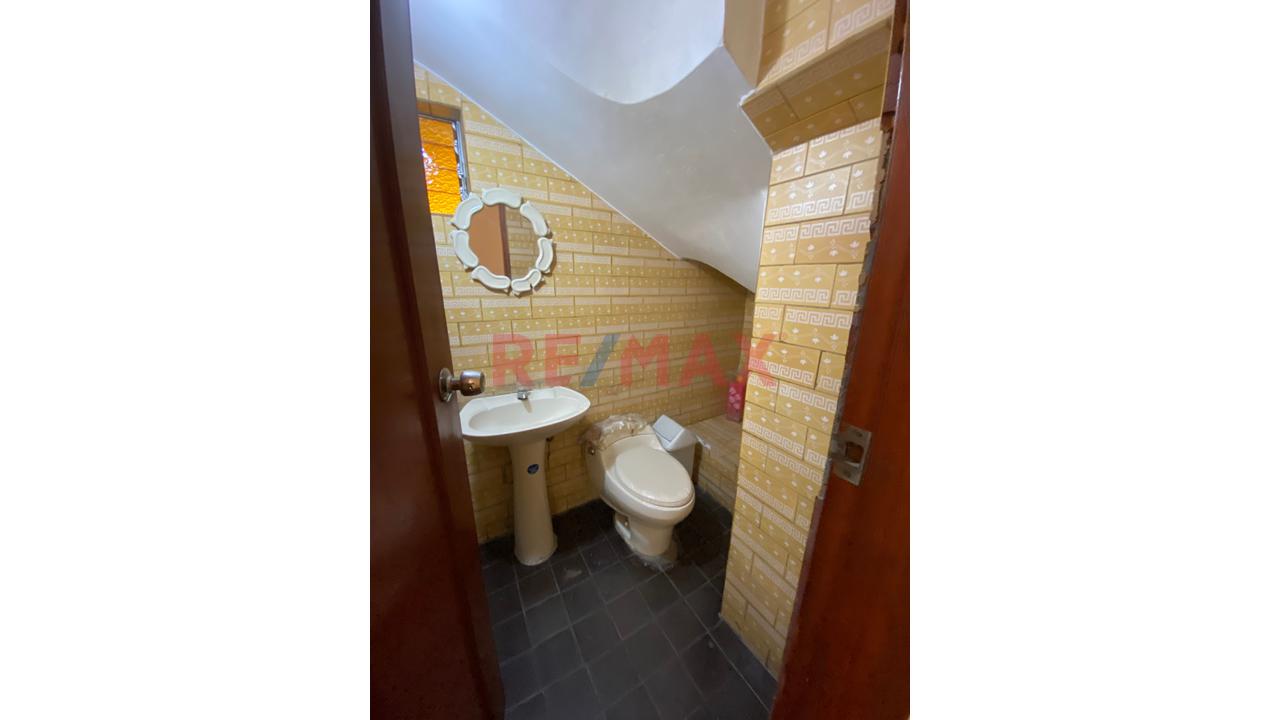 🏡 Casa En Venta En Los Olivos | 3 Niveles Independizados - 12