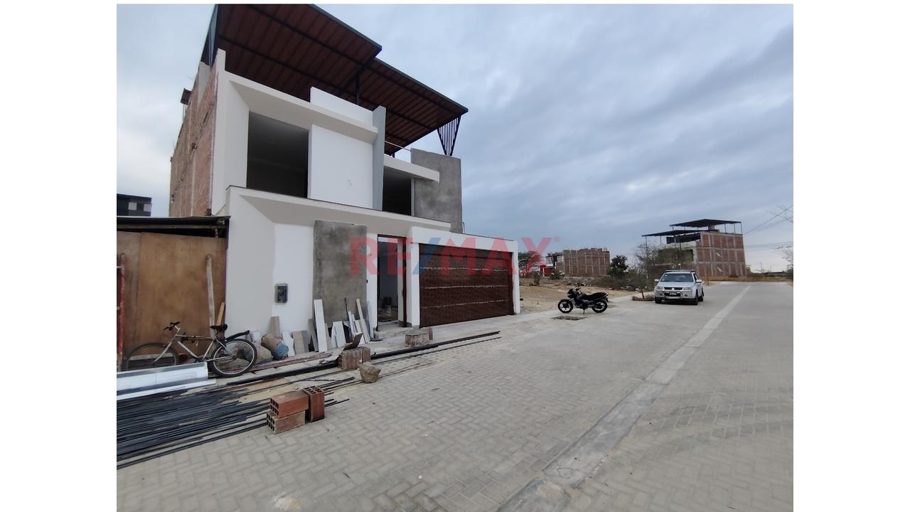 Se Vende Terreno De 200M2 En Mz Cm En Mcc En Boulevard Park Plaza Castilla — foto 5