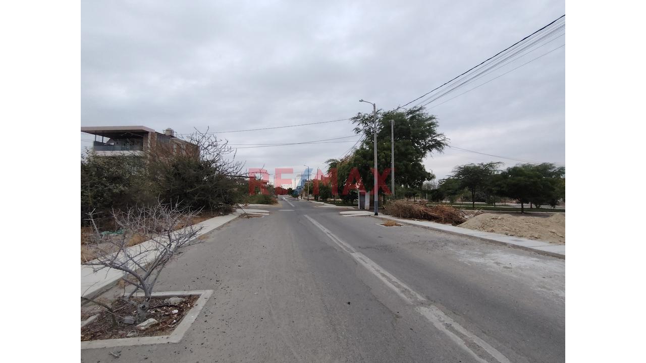 Vendo Terreno De 120 M2 En Mz Fh En Cuadrante Q3 En Boulevard Park Plaza En Mcc — foto 3