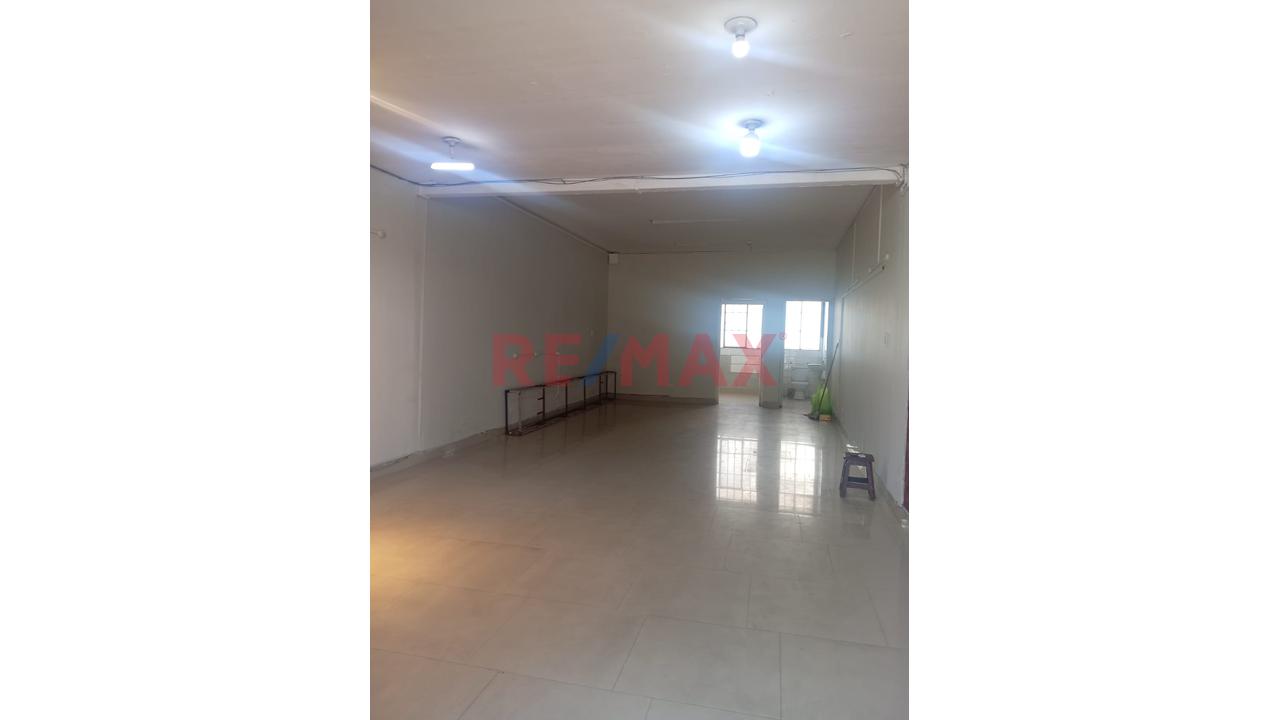 🔥 ¡Local Comercial En Alquiler – Ubicación Estratégica! 🔥 - 2