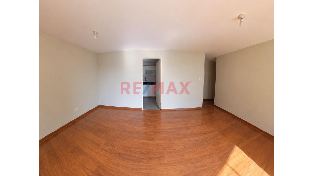 Venta De Departamento  En Los Alamos - Santiago De Surco — foto 5