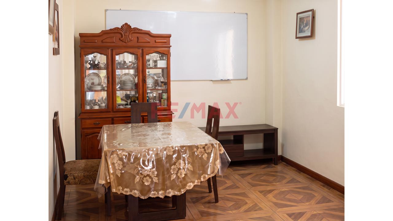 Venta De Casa Como Terreno 160M2 - Urb. Las Viñas De Surco - Callao - 7