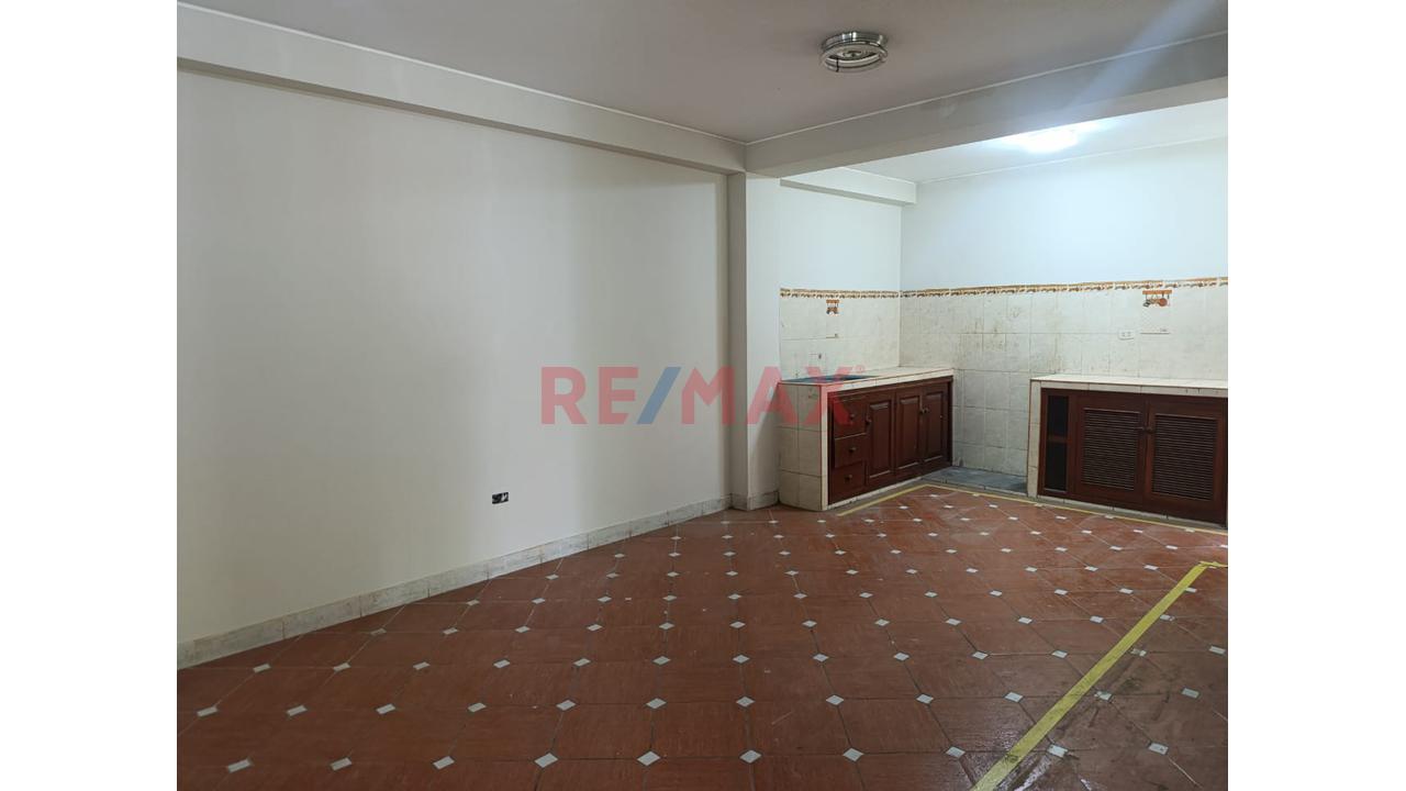 🏢¡Alquilo Edificio Comercial Por Pisos O Total En Los Olivos! Ideal Para Academias, Gym, Institutos O Centros Médicos 🏫🏥 — foto 14