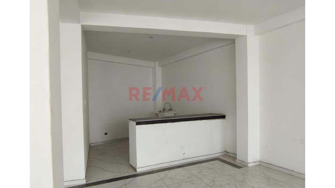 *¡Alquiler De Amplio Local Comercial En Puente Piedra!* - 5
