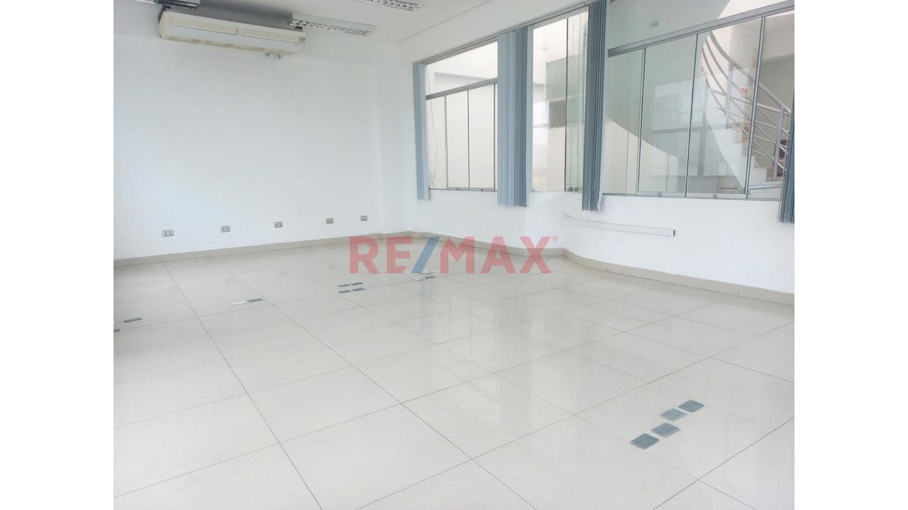 Oficina Moderna 60 M² En Lince – Ubicación Estratégica Cerca A Javier Prado - 10